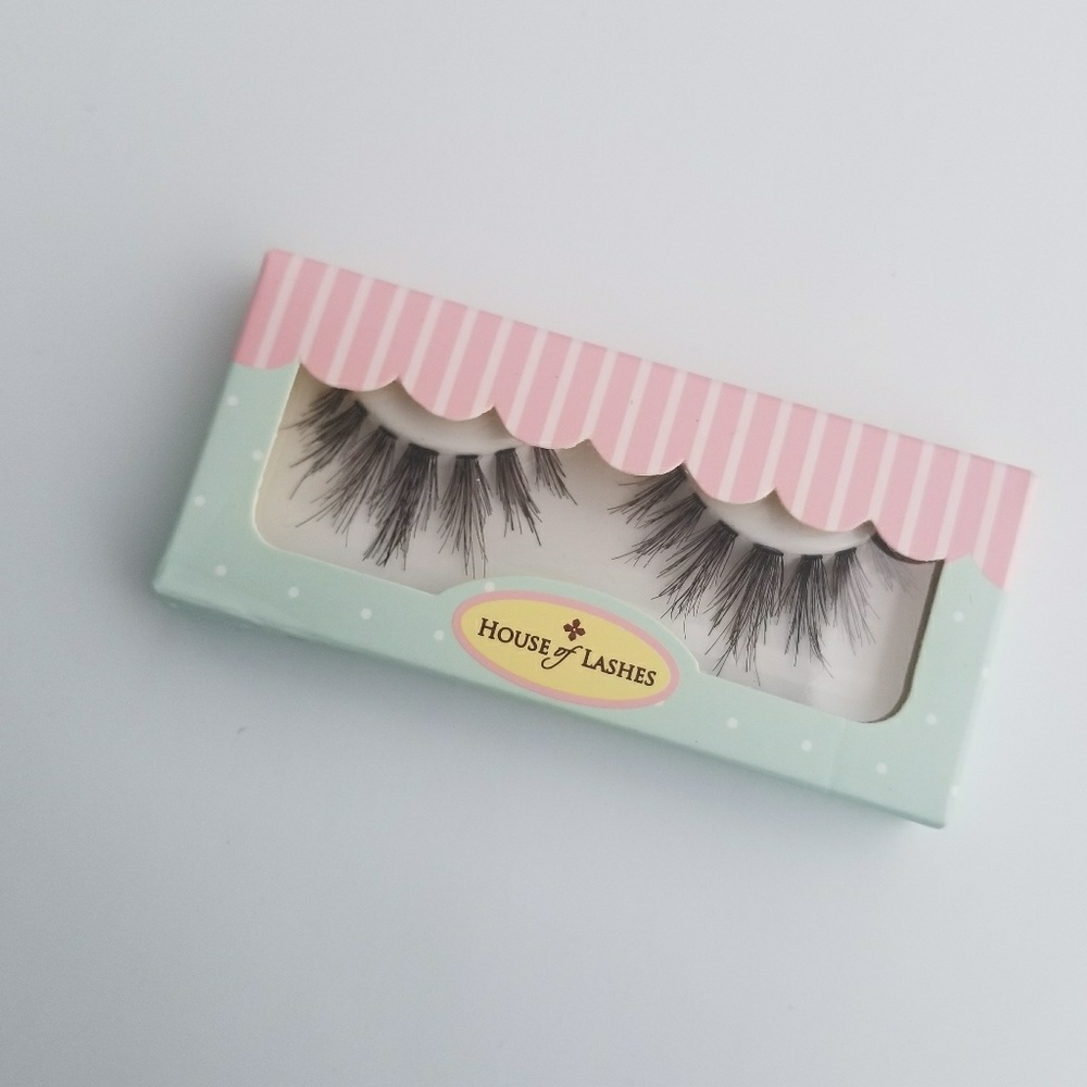 NIB - House of Lashes - Bambie